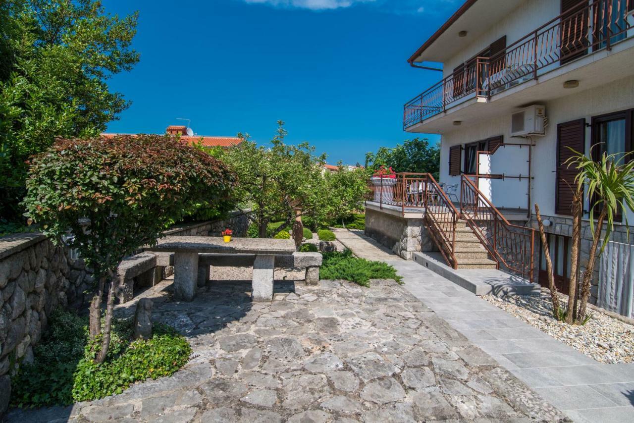 Apartments Marija&Anton Malinska Buitenkant foto